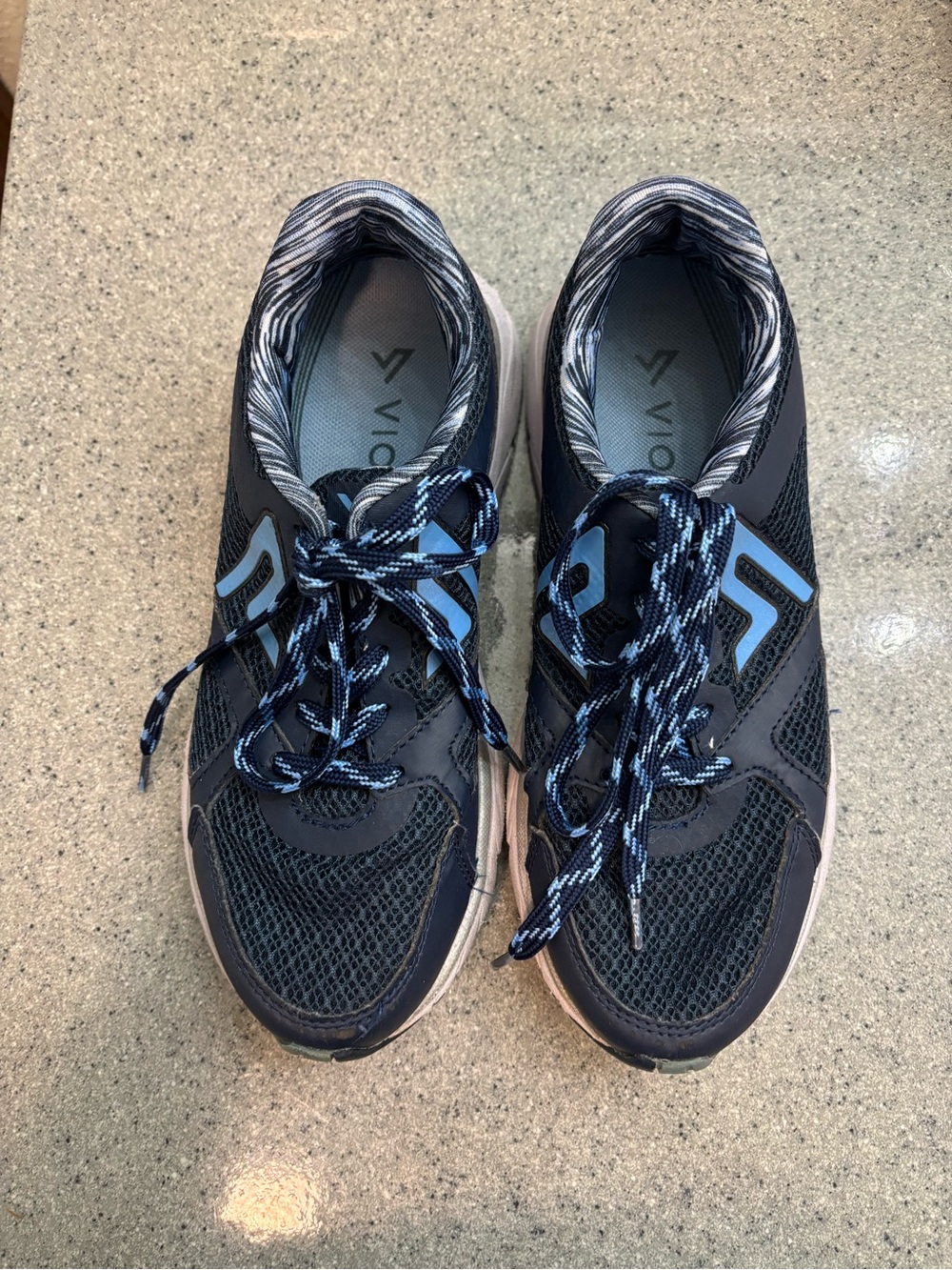 Vionic Women’s Navy and Light Blue Athletic Sneakers